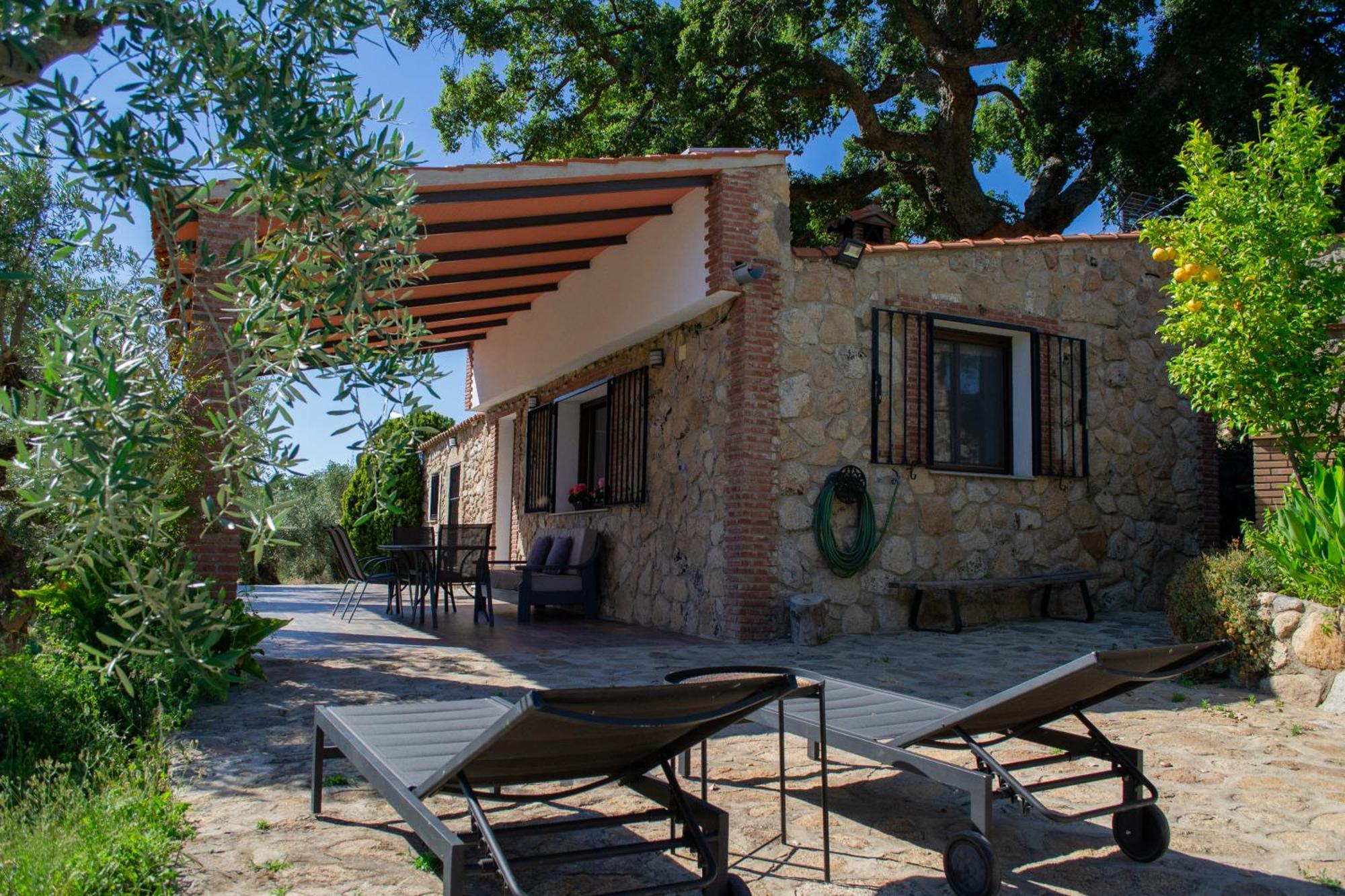 Casa Rural La Recuera Montánchez Екстериор снимка