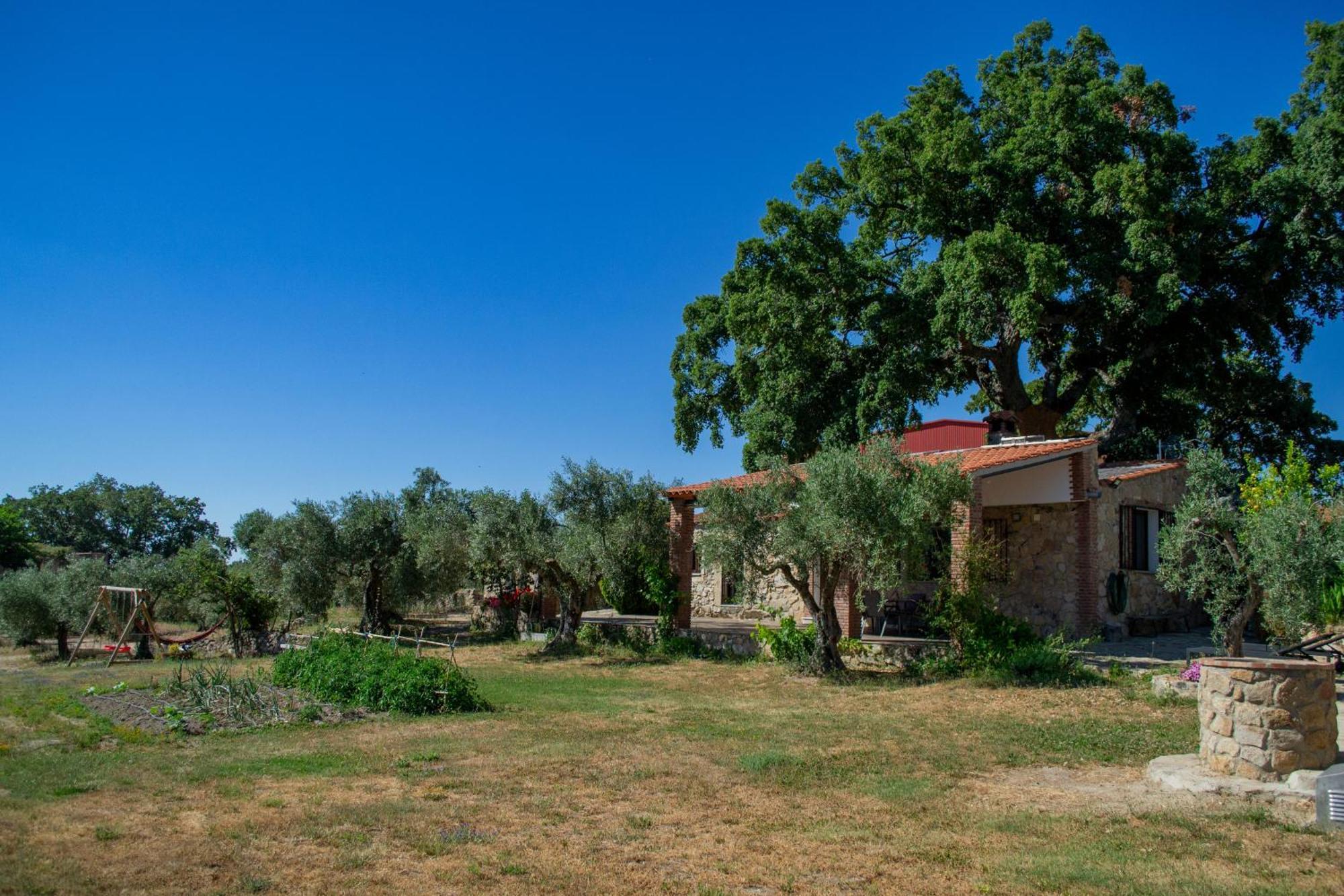 Casa Rural La Recuera Montánchez Екстериор снимка