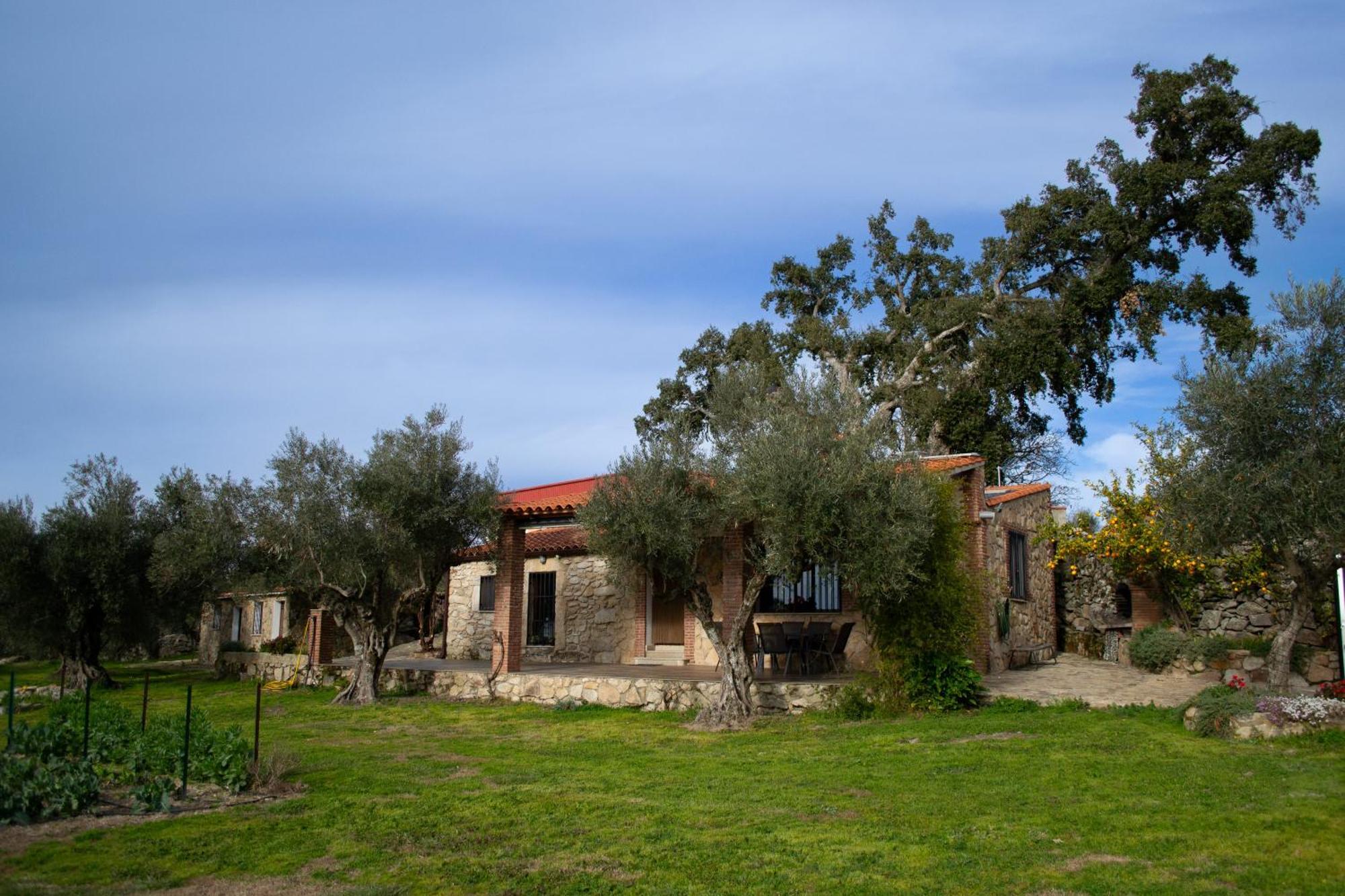 Casa Rural La Recuera Montánchez Екстериор снимка